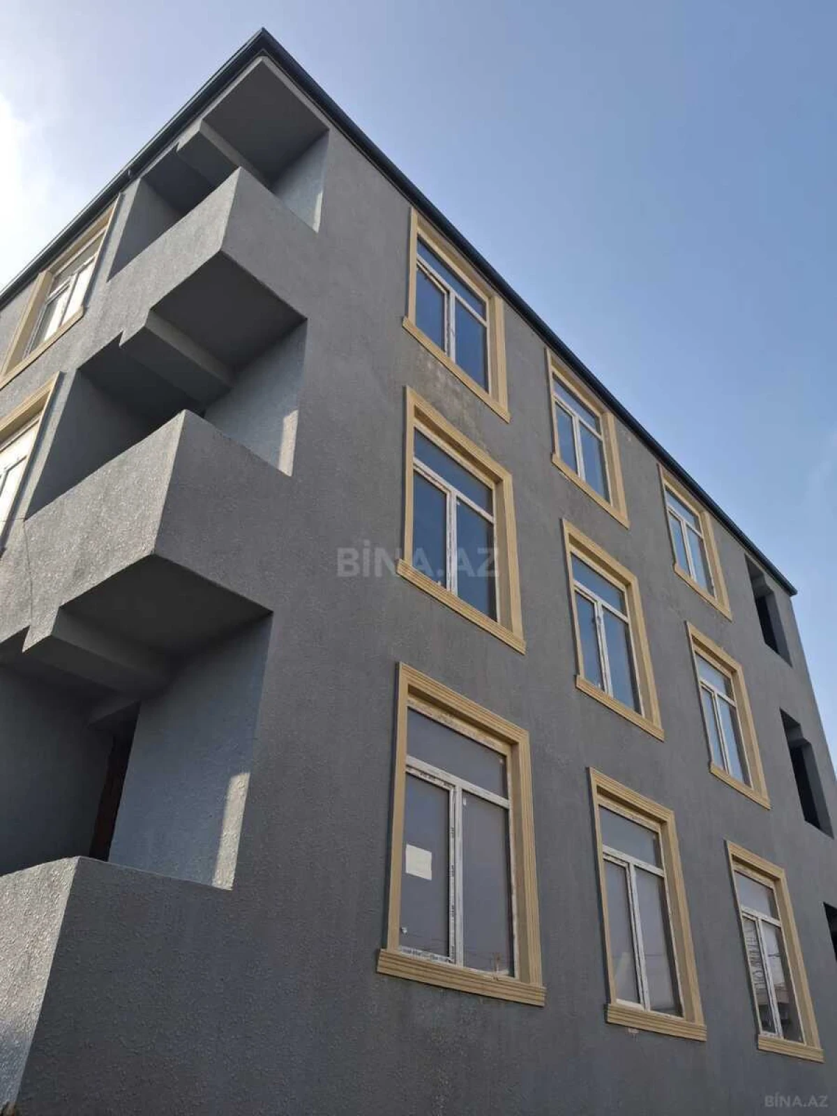 Satılır 1 otaqlı mənzil 42 m²