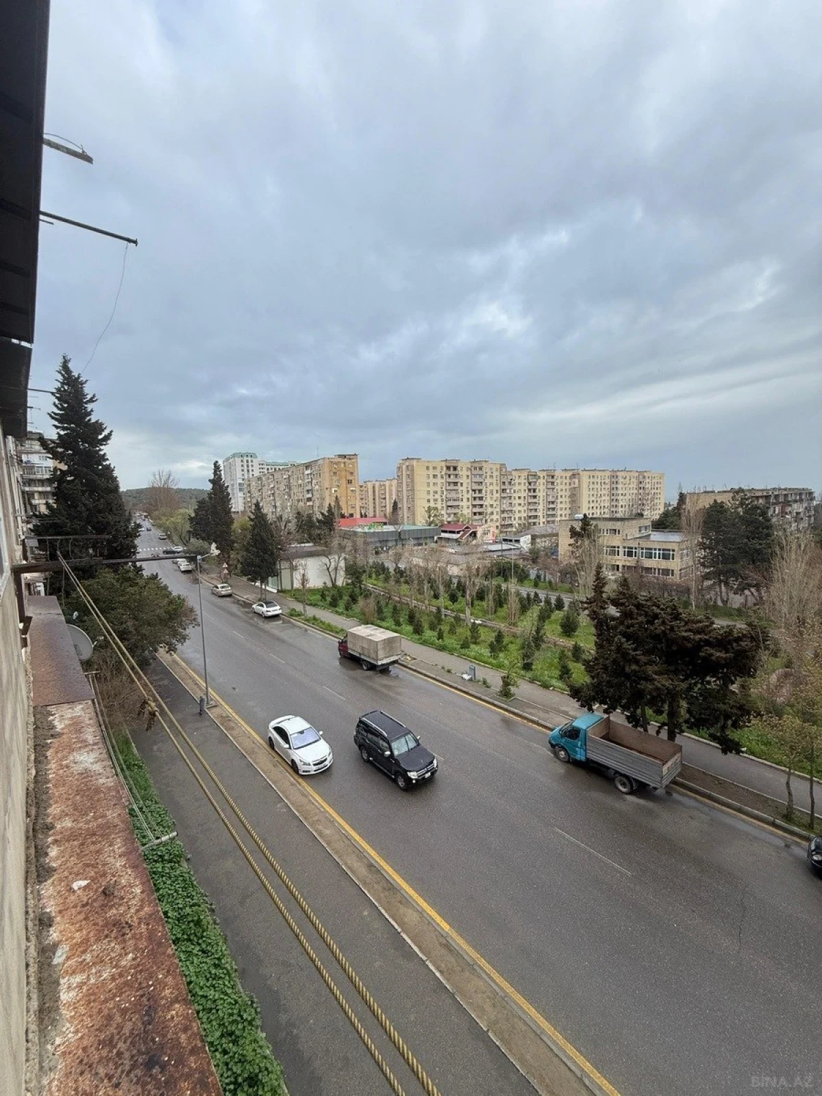 Satılır 2 otaqlı mənzil 65 m²