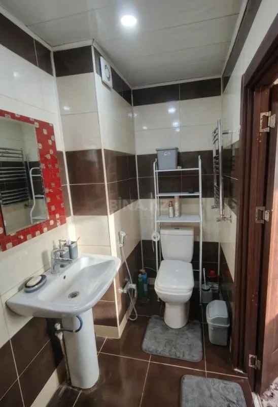 Satılır 2 otaqlı mənzil 43.5 m²