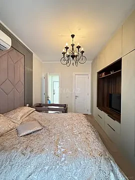Satılır 3 otaqlı mənzil 83 m²