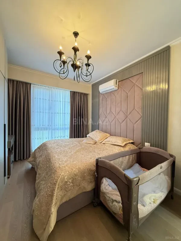 Satılır 3 otaqlı mənzil 83 m²