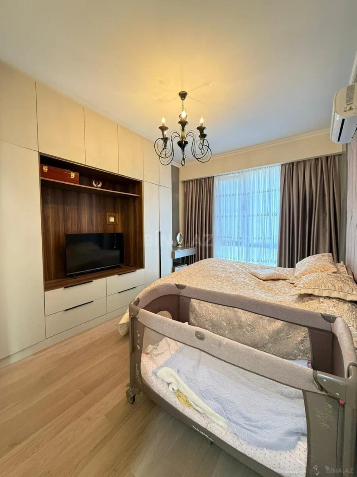 Satılır 3 otaqlı mənzil 83 m²