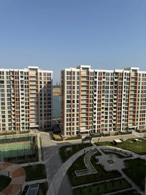 Satılır 3 otaqlı mənzil 83 m²