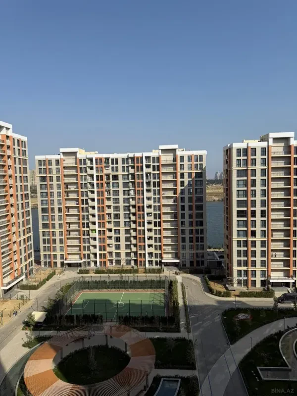 Satılır 3 otaqlı mənzil 83 m²