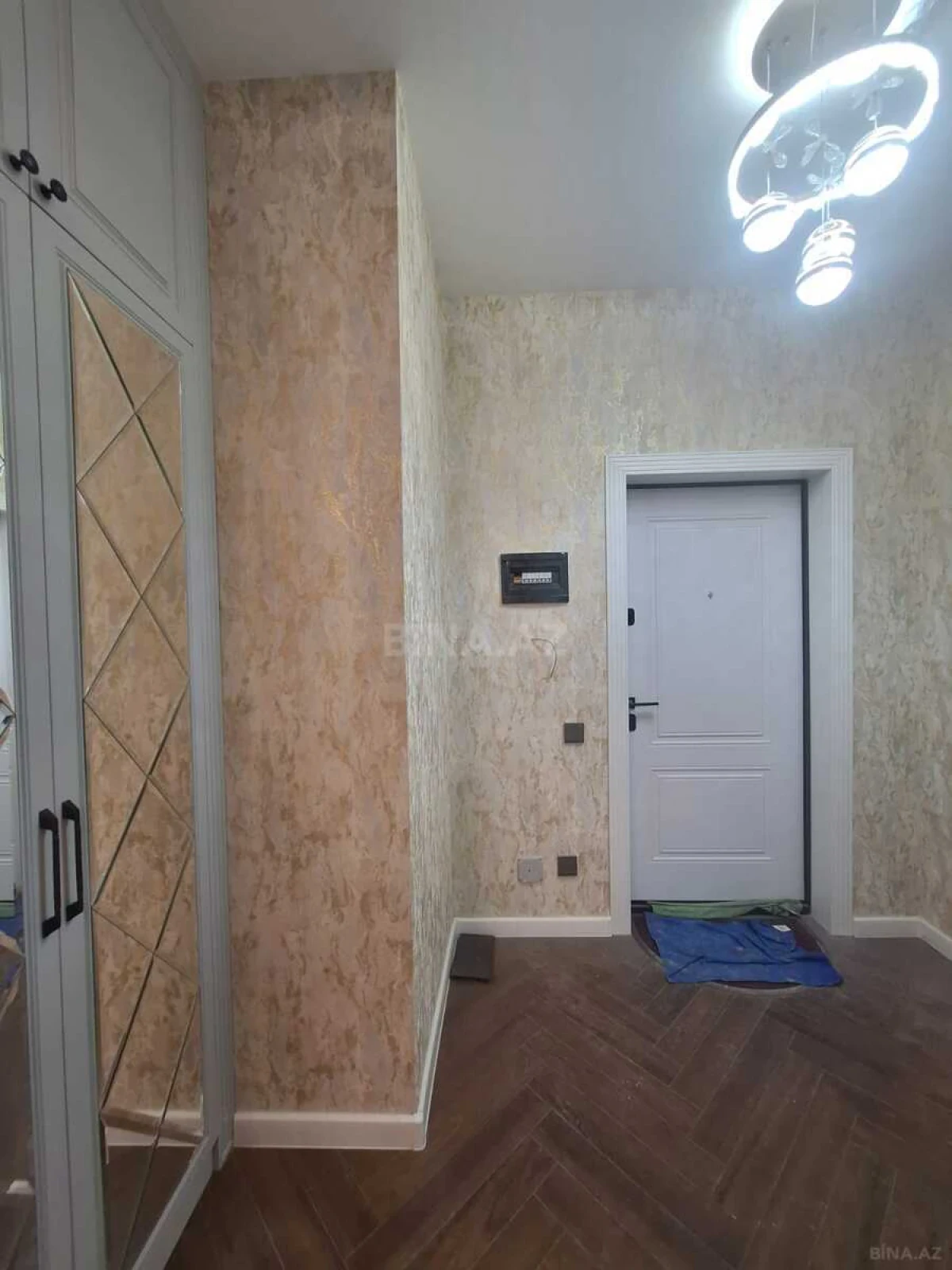 Satılır 2 otaqlı mənzil 50 m²