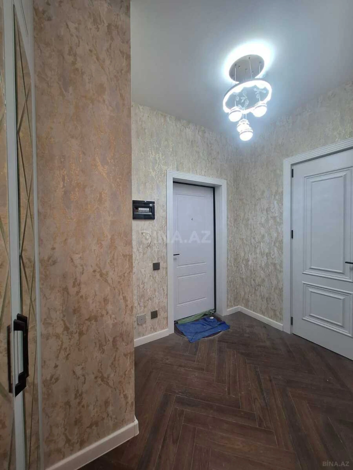 Satılır 2 otaqlı mənzil 50 m²