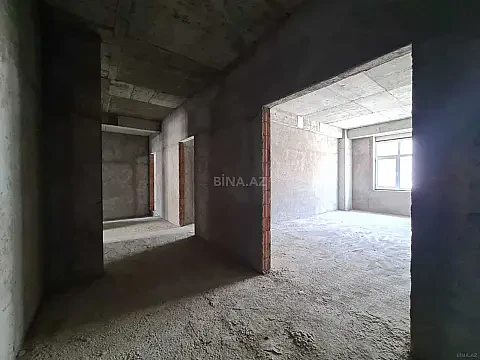 Satılır 3 otaqlı mənzil 138 m²