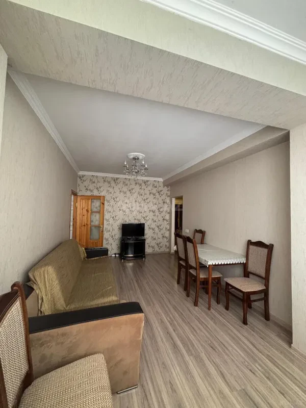 Kirayə verilir 3 otaqlı mənzil 59 m²
