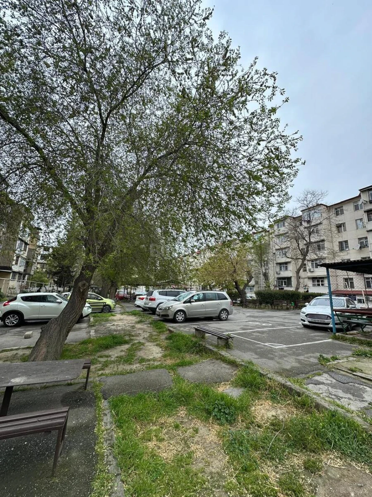 Satılır 2 otaqlı mənzil 55 m²
