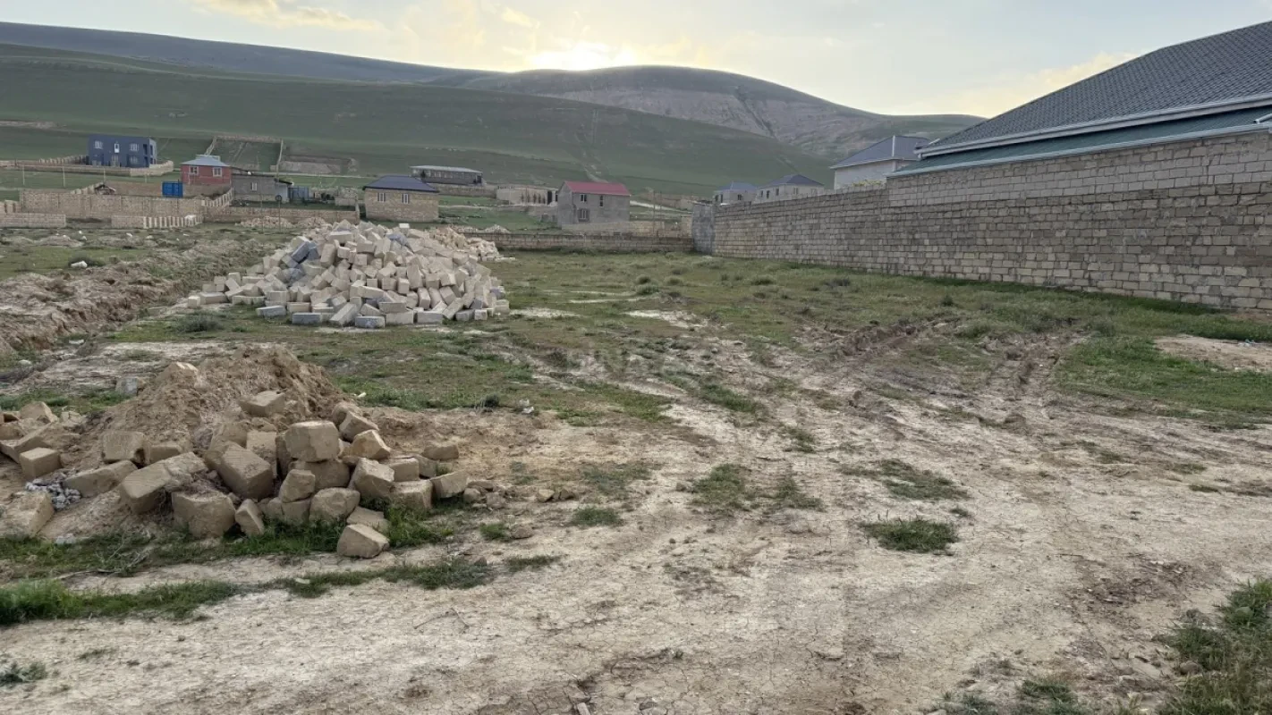 Satılır torpaq sahəsi 8 m²
