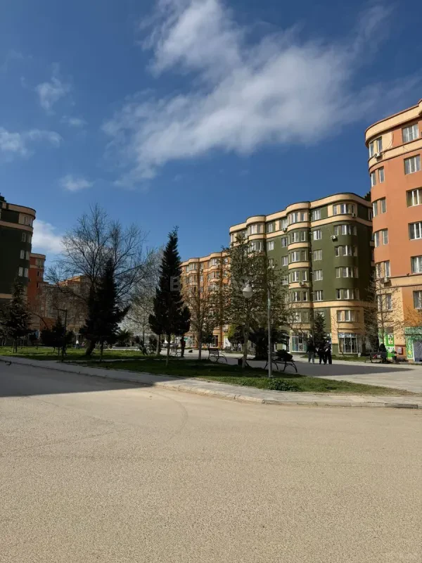 Kirayə verilir 3 otaqlı mənzil 64 m²