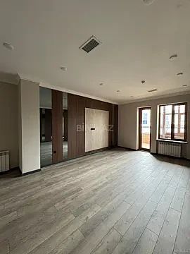Kirayə verilir 15 otaqlı ofis 550 m²