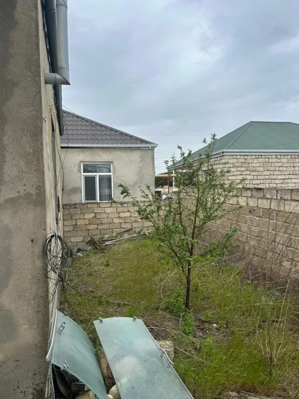 Satılır 3 otaqlı həyət evi 110 m²