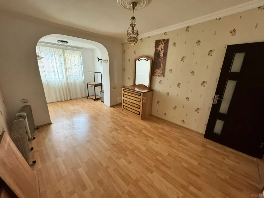 Satılır 3 otaqlı mənzil 75 m²