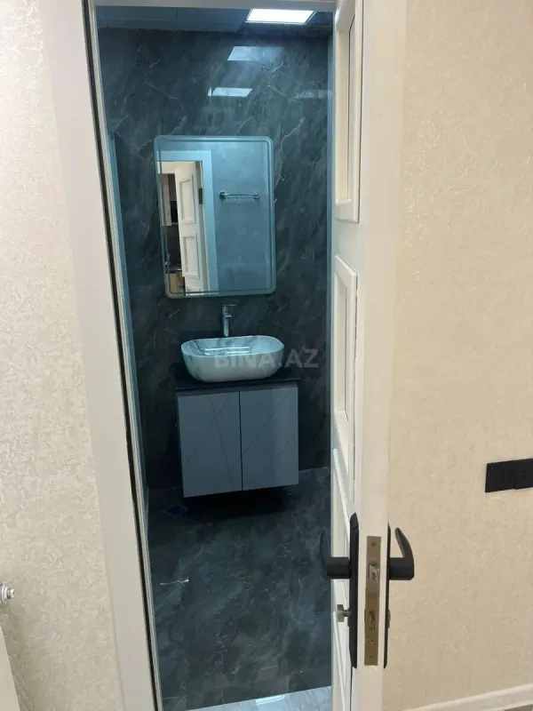 Satılır 2 otaqlı mənzil 60 m²