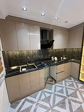 Satılır 2 otaqlı mənzil 60 m²