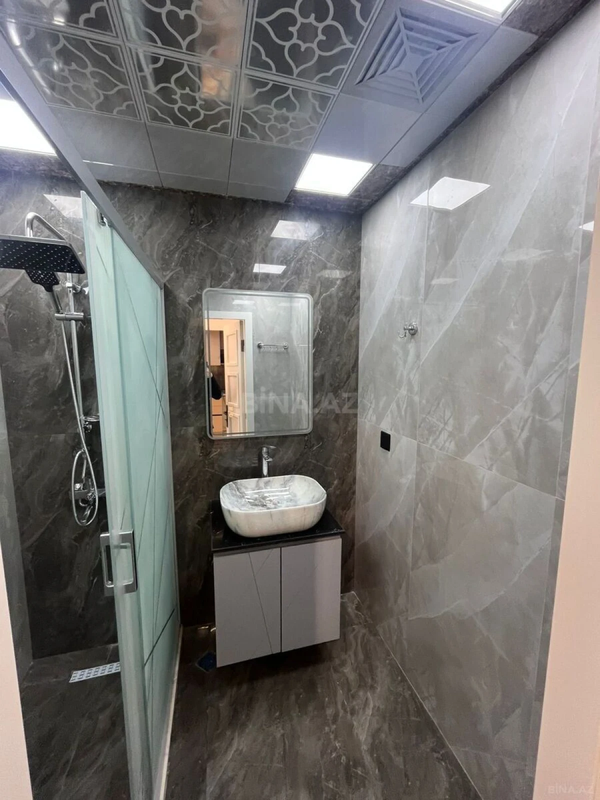 Satılır 2 otaqlı mənzil 60 m²
