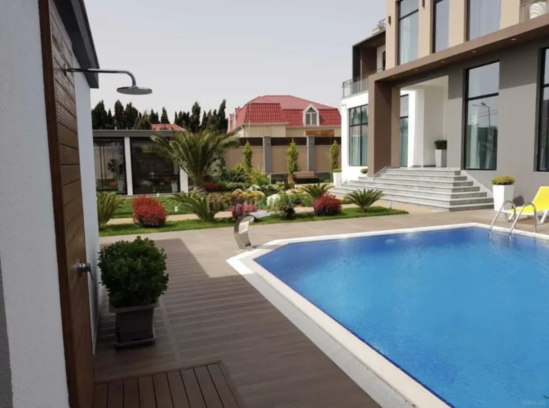 Kirayə verilir 6 otaqlı həyət evi 400 m²