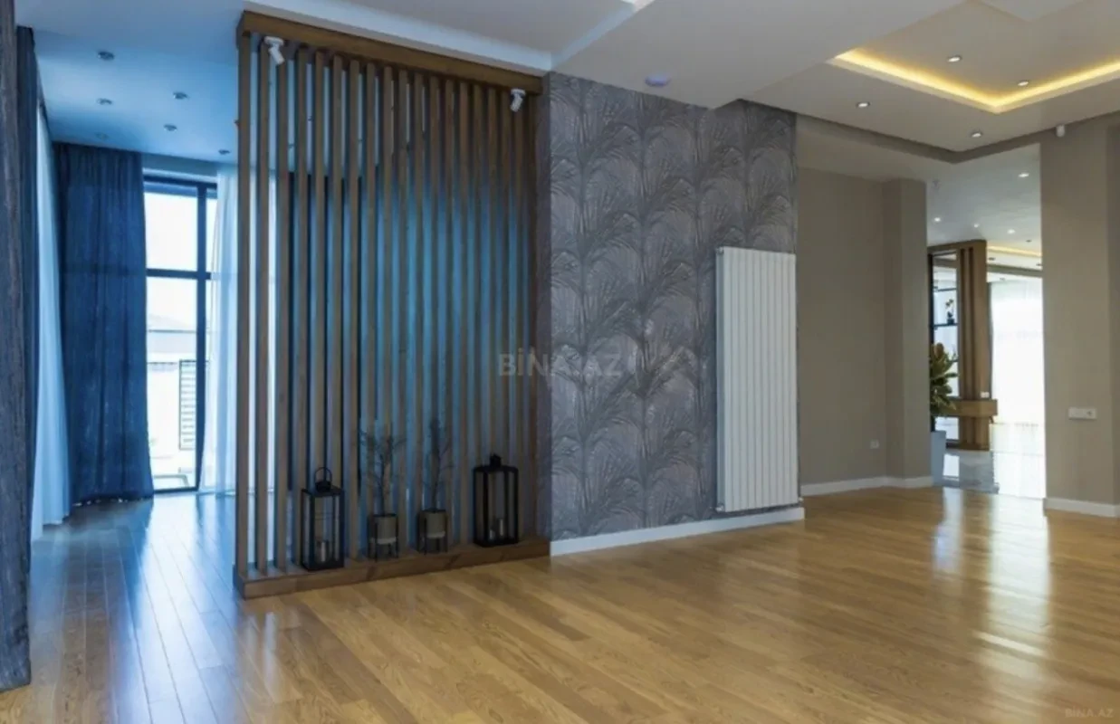 Kirayə verilir 6 otaqlı həyət evi 400 m²