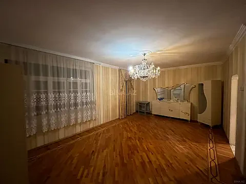 Satılır 3 otaqlı mənzil 110 m²