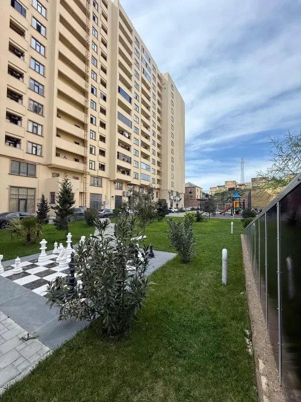 Satılır 2 otaqlı mənzil 55 m²