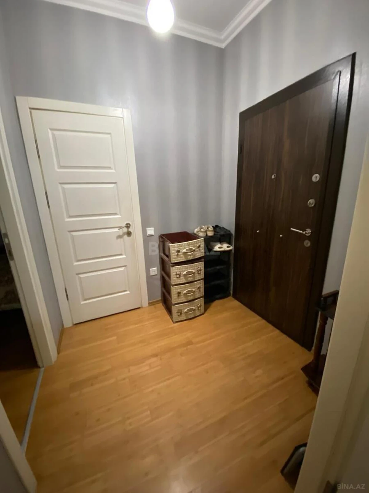 Kirayə verilir 2 otaqlı mənzil 55 m²