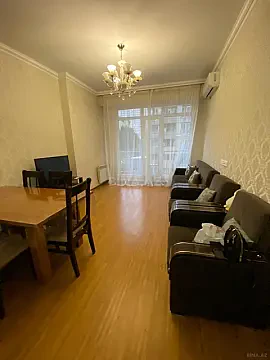 Kirayə verilir 2 otaqlı mənzil 55 m²