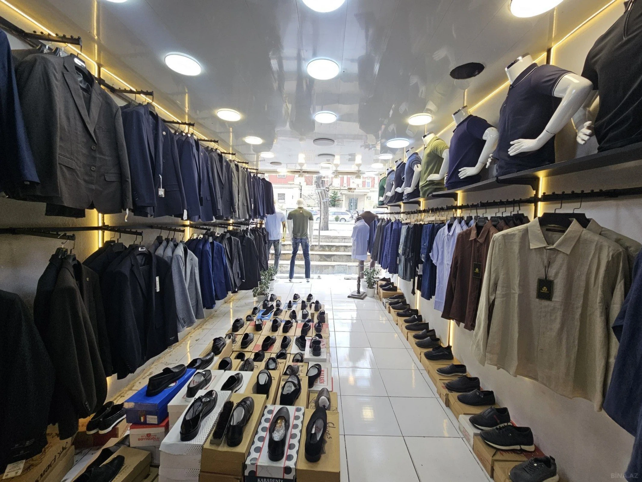 Kirayə verilir obyekt 90 m²