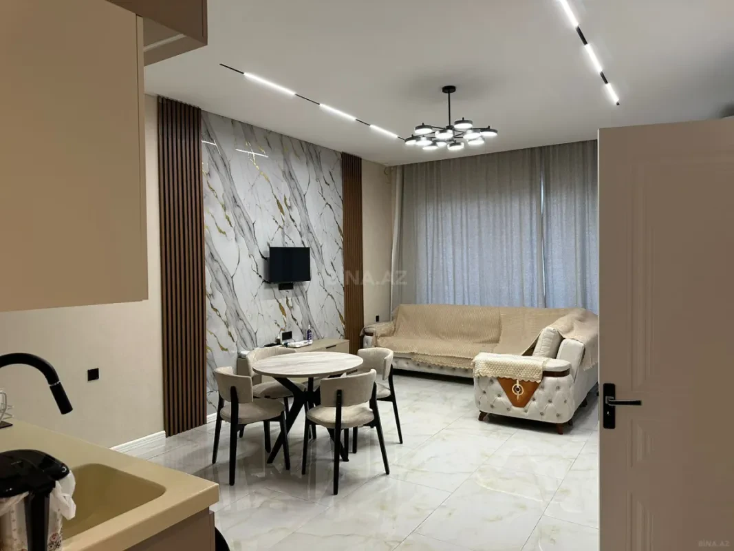 Kirayə verilir 3 otaqlı mənzil 100 m²