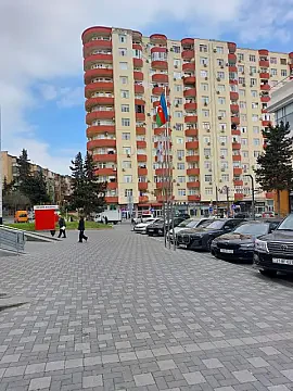 Satılır 3 otaqlı mənzil 90 m² — Bakı 3 otaq 90.00 m²