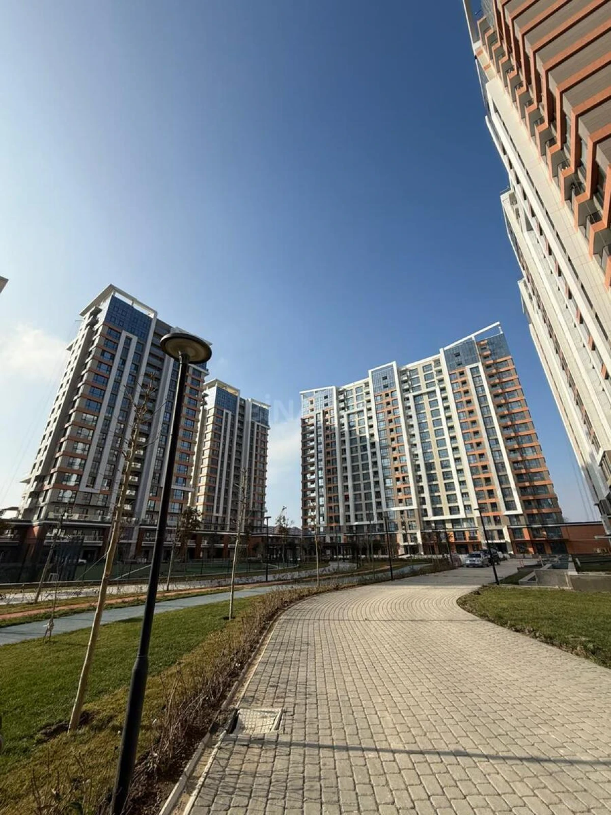 Satılır 3 otaqlı mənzil 69 m²