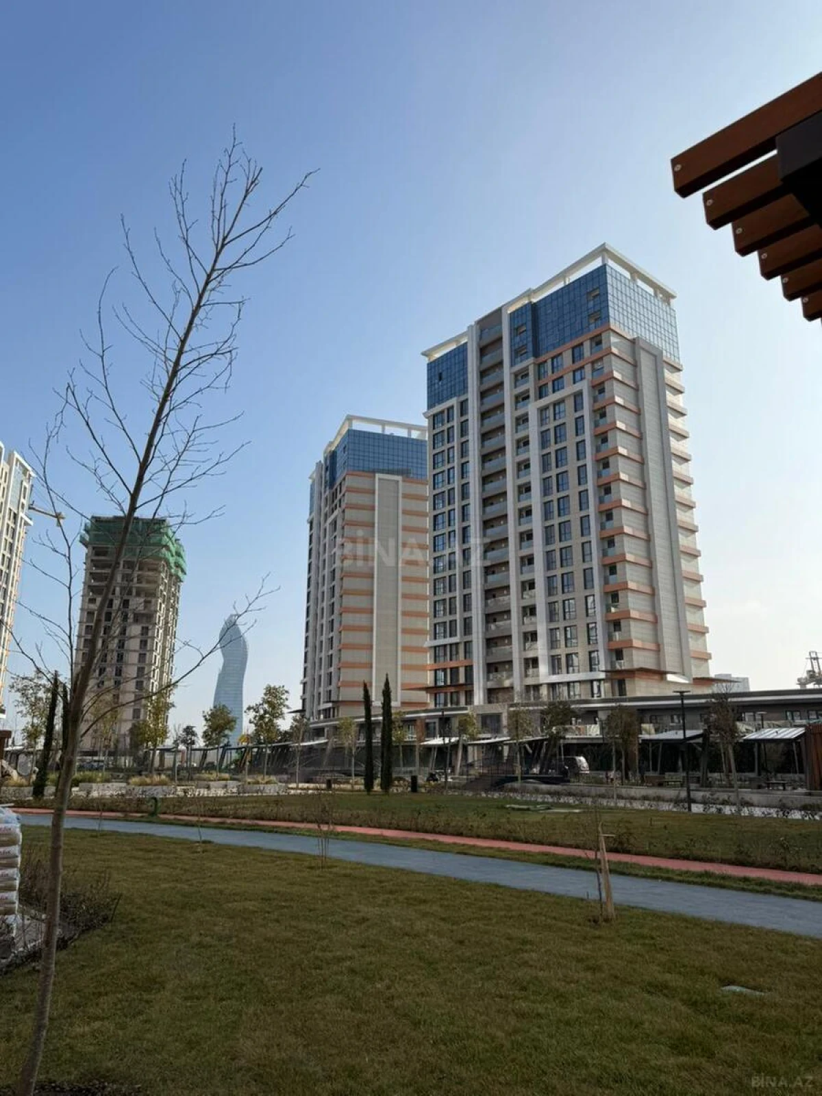 Satılır 3 otaqlı mənzil 69 m²