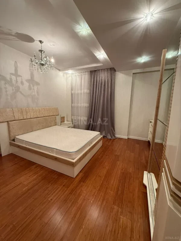Kirayə verilir 3 otaqlı mənzil 115 m²