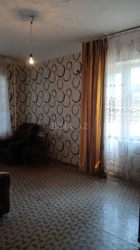 Satılır 2 otaqlı mənzil 35 m²