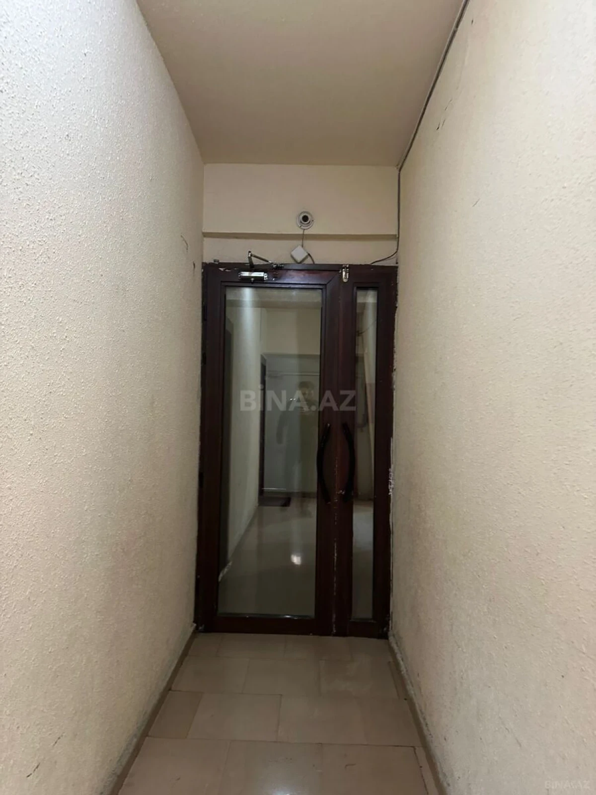 Satılır 2 otaqlı mənzil 81 m²