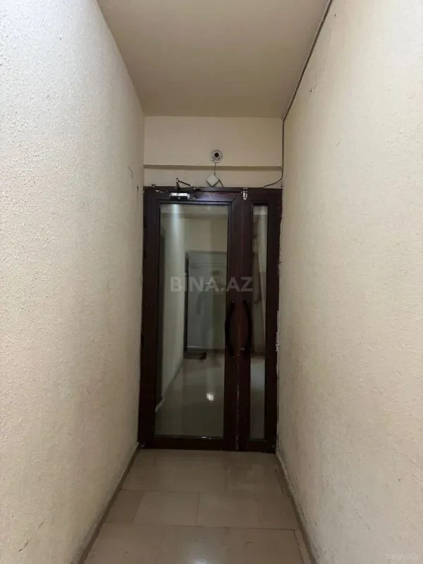 Satılır 2 otaqlı mənzil 81 m²