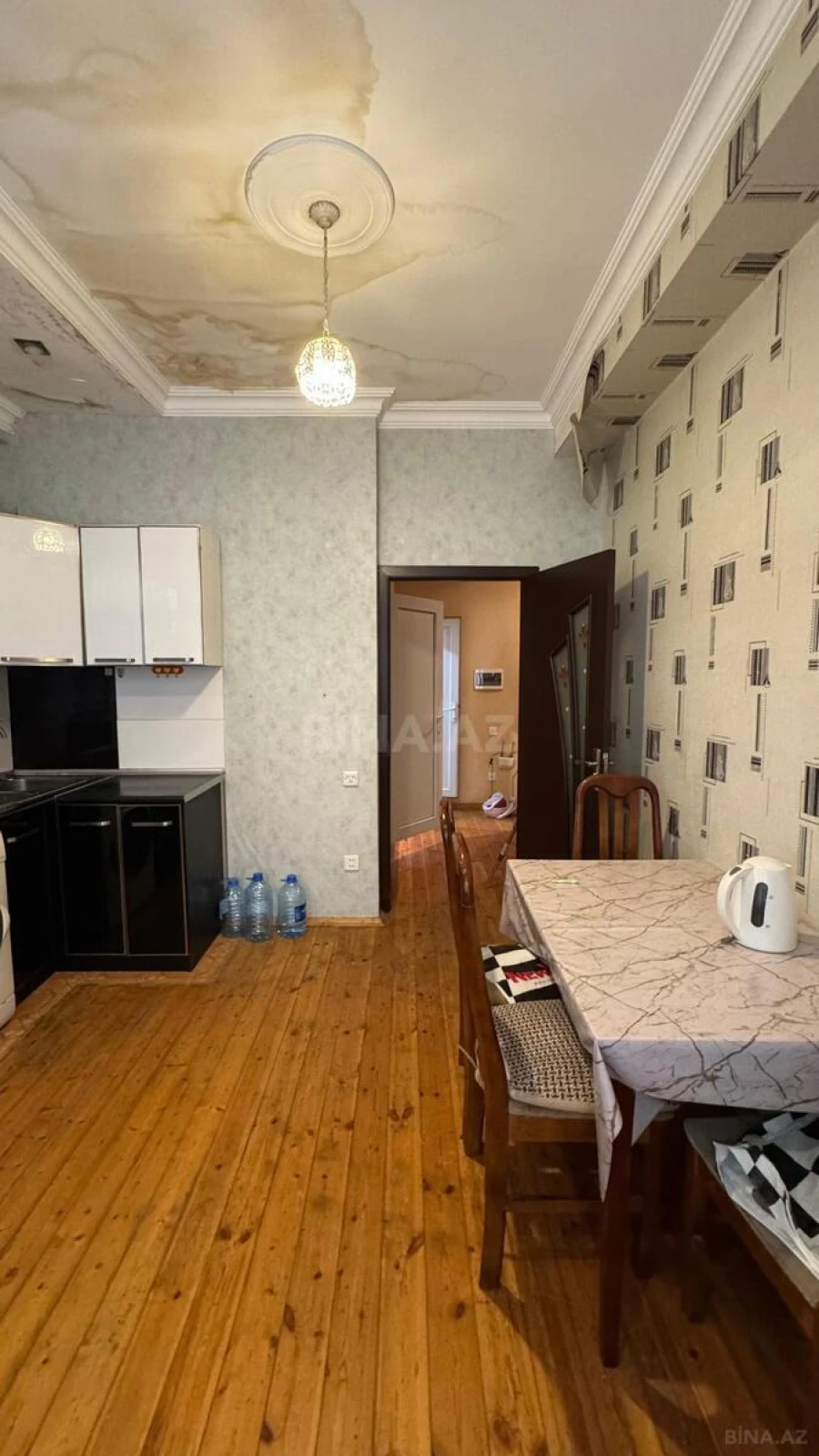 Kirayə verilir 2 otaqlı mənzil 65 m²