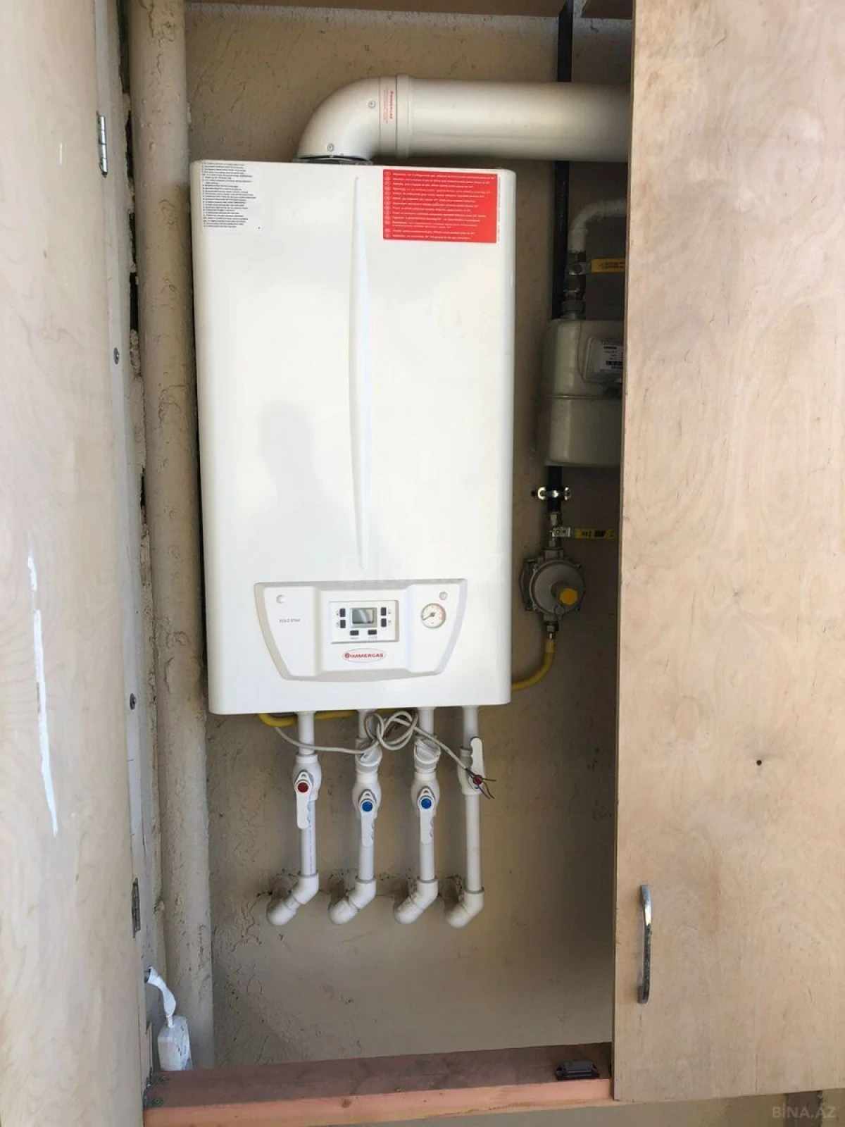 Kirayə verilir 3 otaqlı mənzil 120 m²