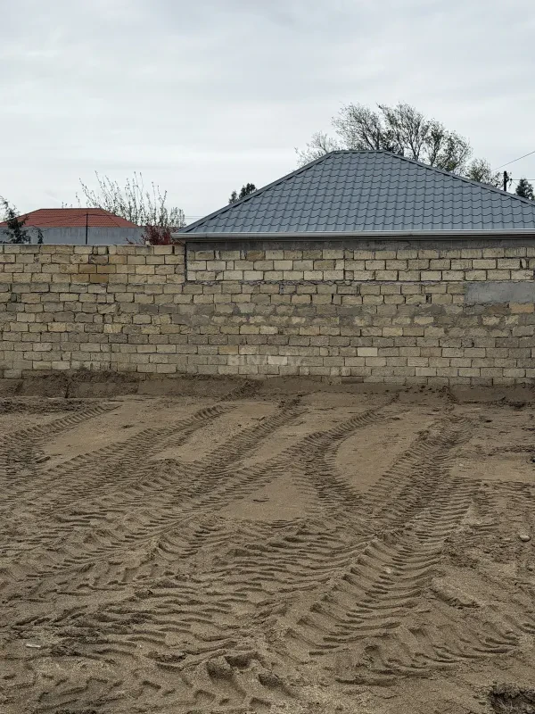 Satılır torpaq sahəsi 2 m²