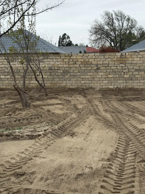 Satılır torpaq sahəsi 2 m²