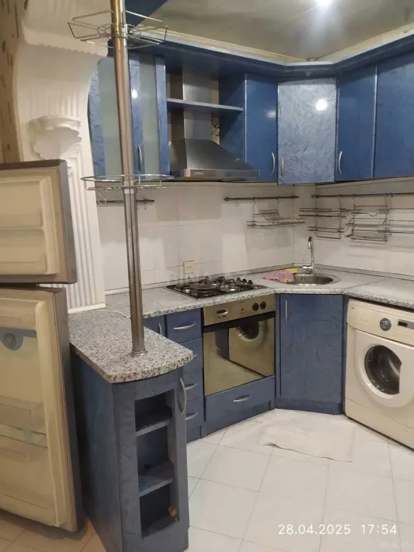 Kirayə verilir 3 otaqlı mənzil 76 m²
