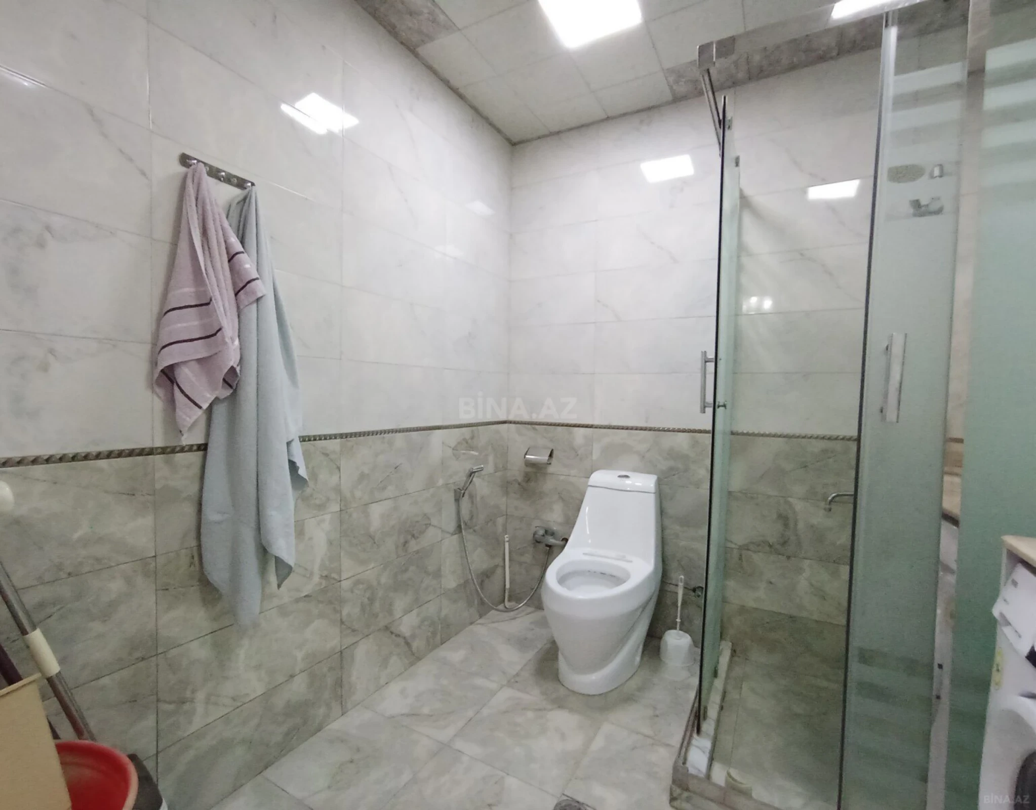 Kirayə verilir 2 otaqlı mənzil 70 m²