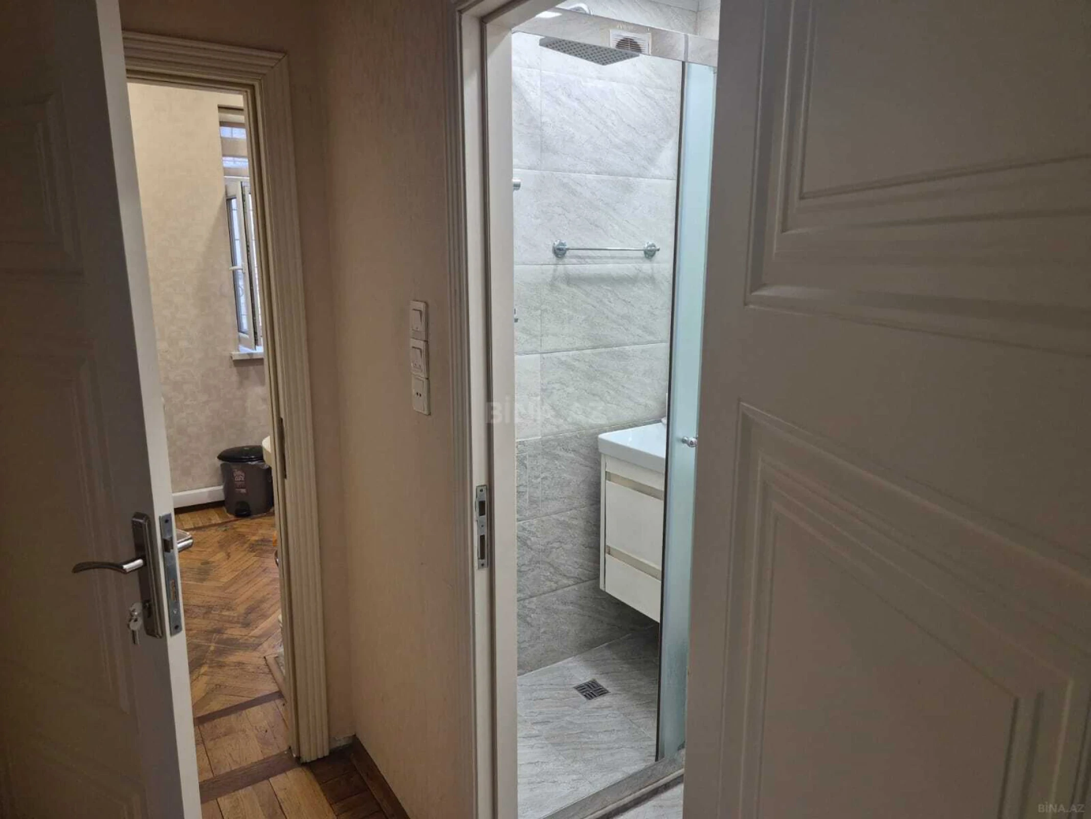 Satılır 3 otaqlı mənzil 90 m²