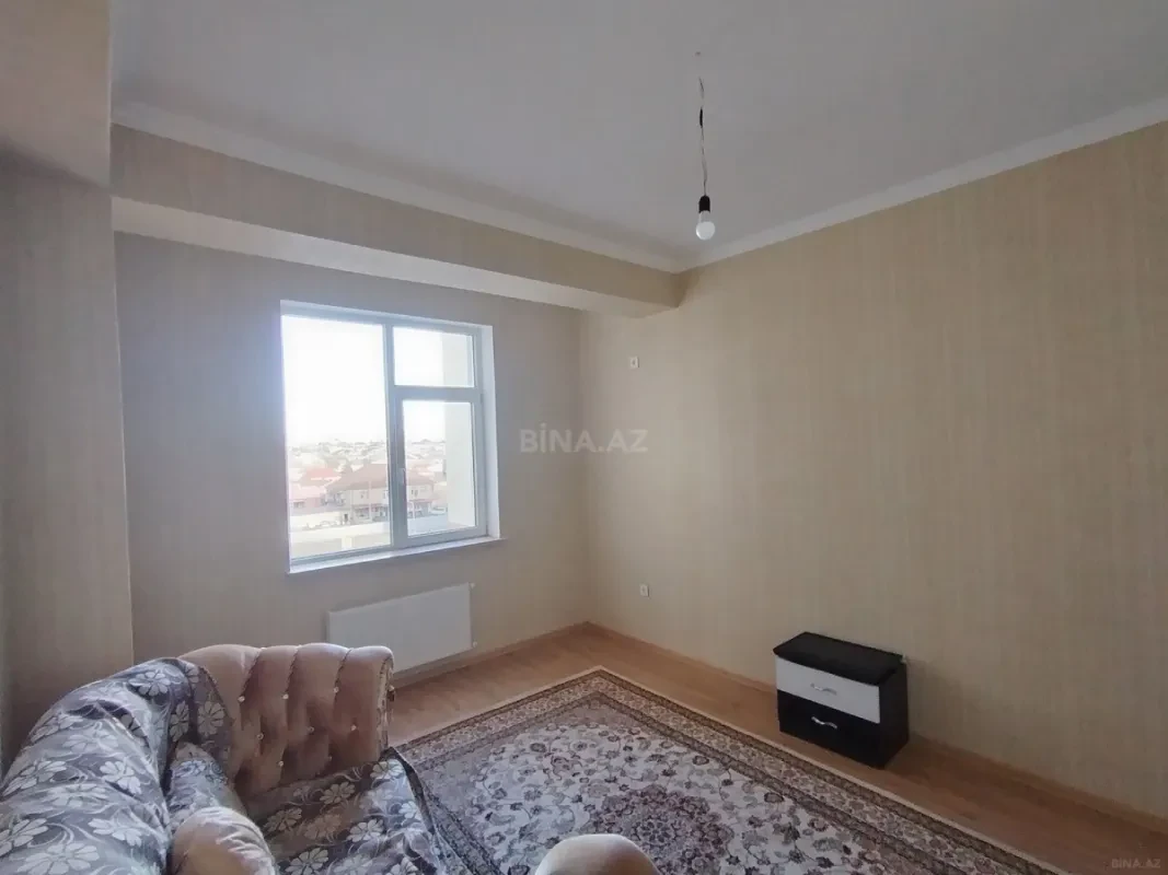 Satılır 4 otaqlı mənzil 100 m²