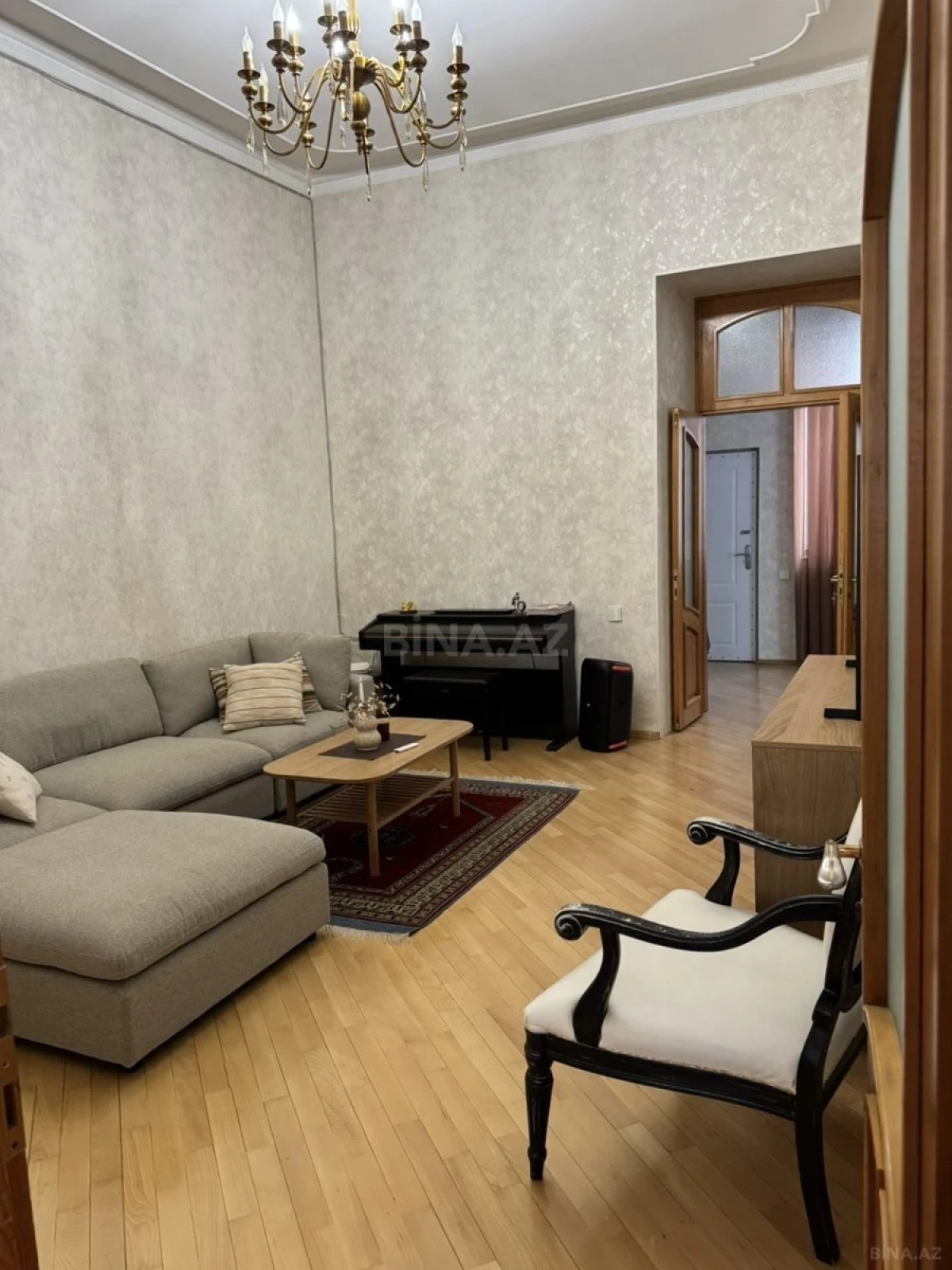 Satılır 2 otaqlı mənzil 80 m²