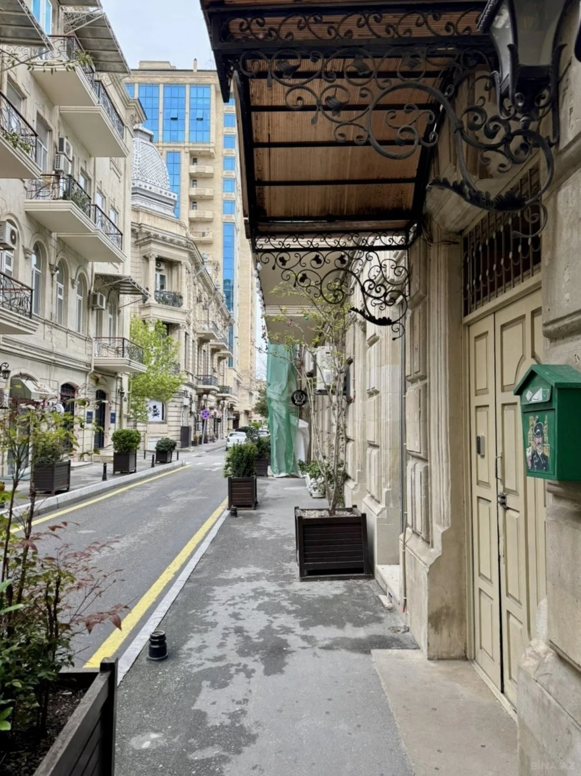 Satılır 2 otaqlı mənzil 80 m²