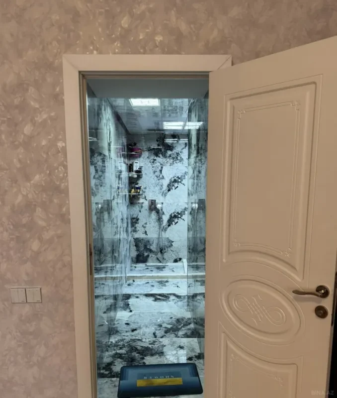Satılır 2 otaqlı mənzil 80 m²