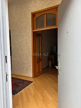 Satılır 2 otaqlı mənzil 80 m²