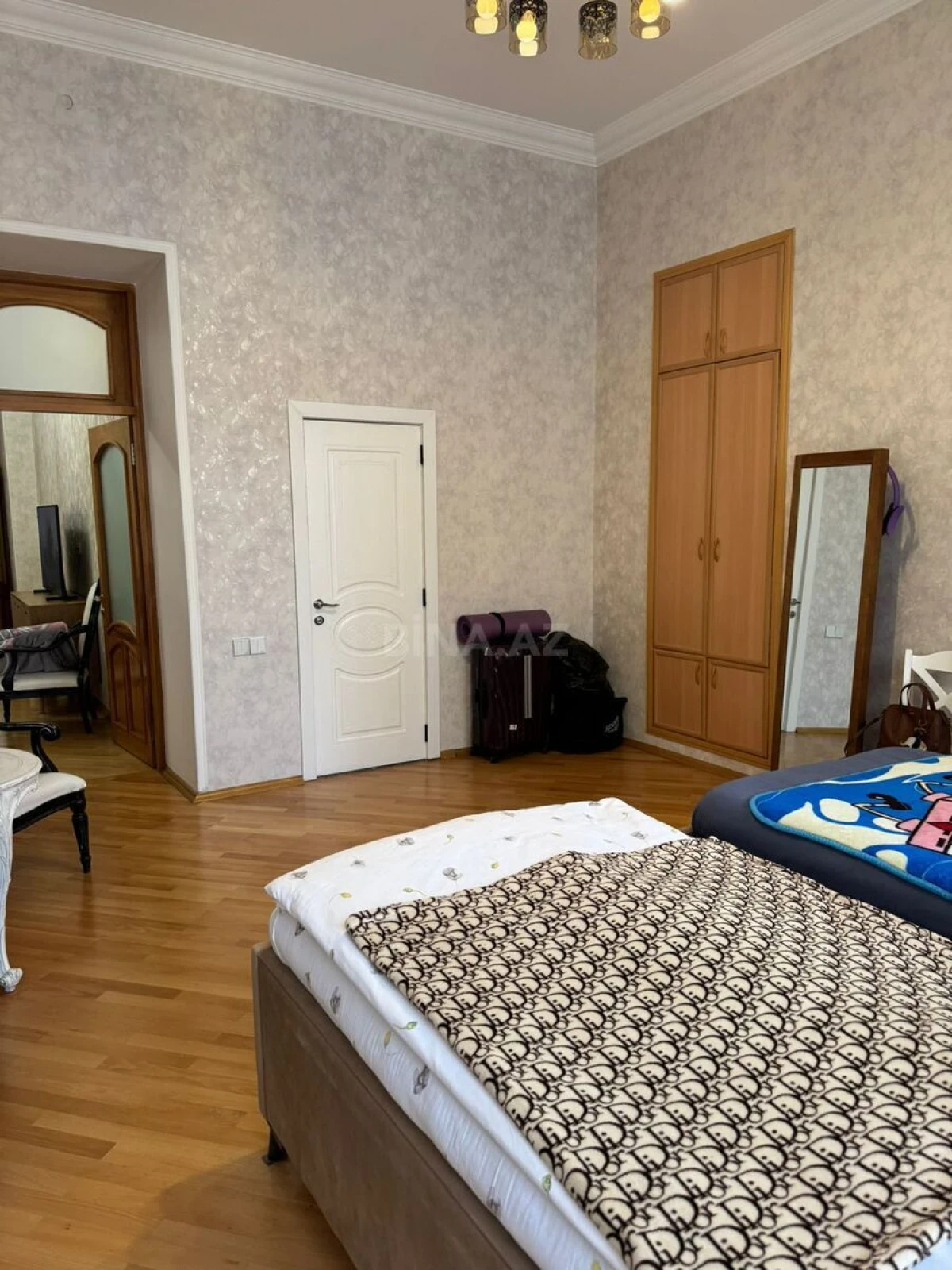 Satılır 2 otaqlı mənzil 80 m²
