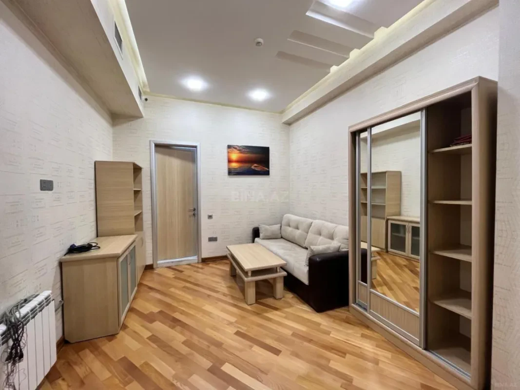Kirayə verilir 6 otaqlı ofis 160 m²
